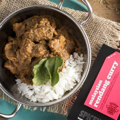 Rendang! Een rijke en romige curry die je smaakpapillen zal verwennen met zijn complexe smaken!